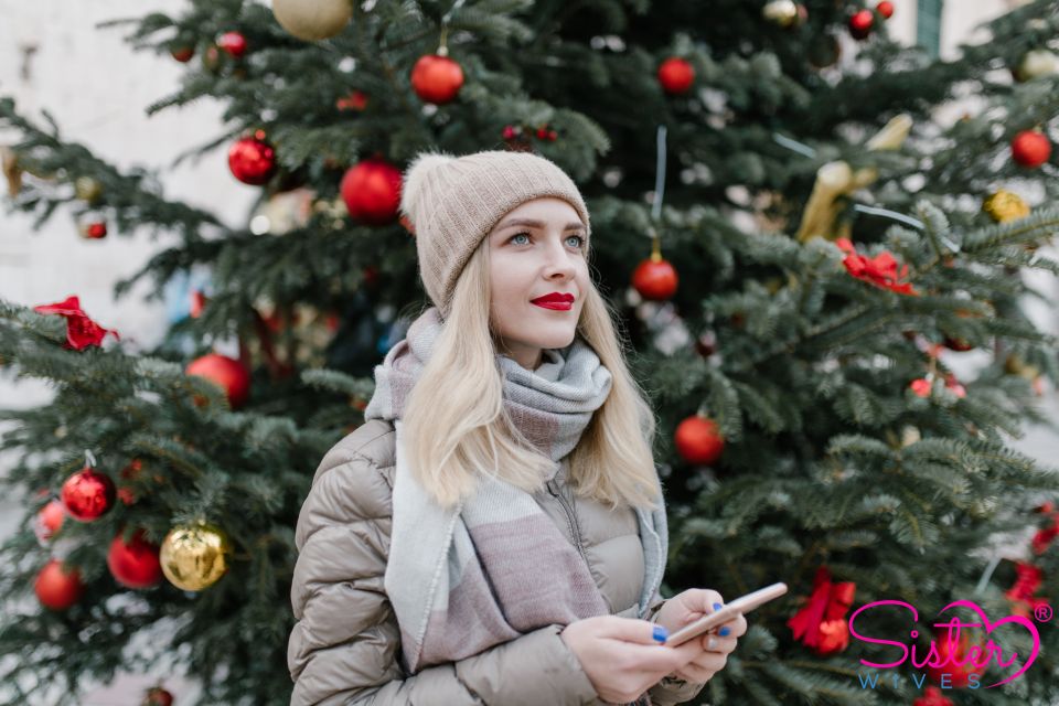 Poly Dating During the Holidays: Best Practices